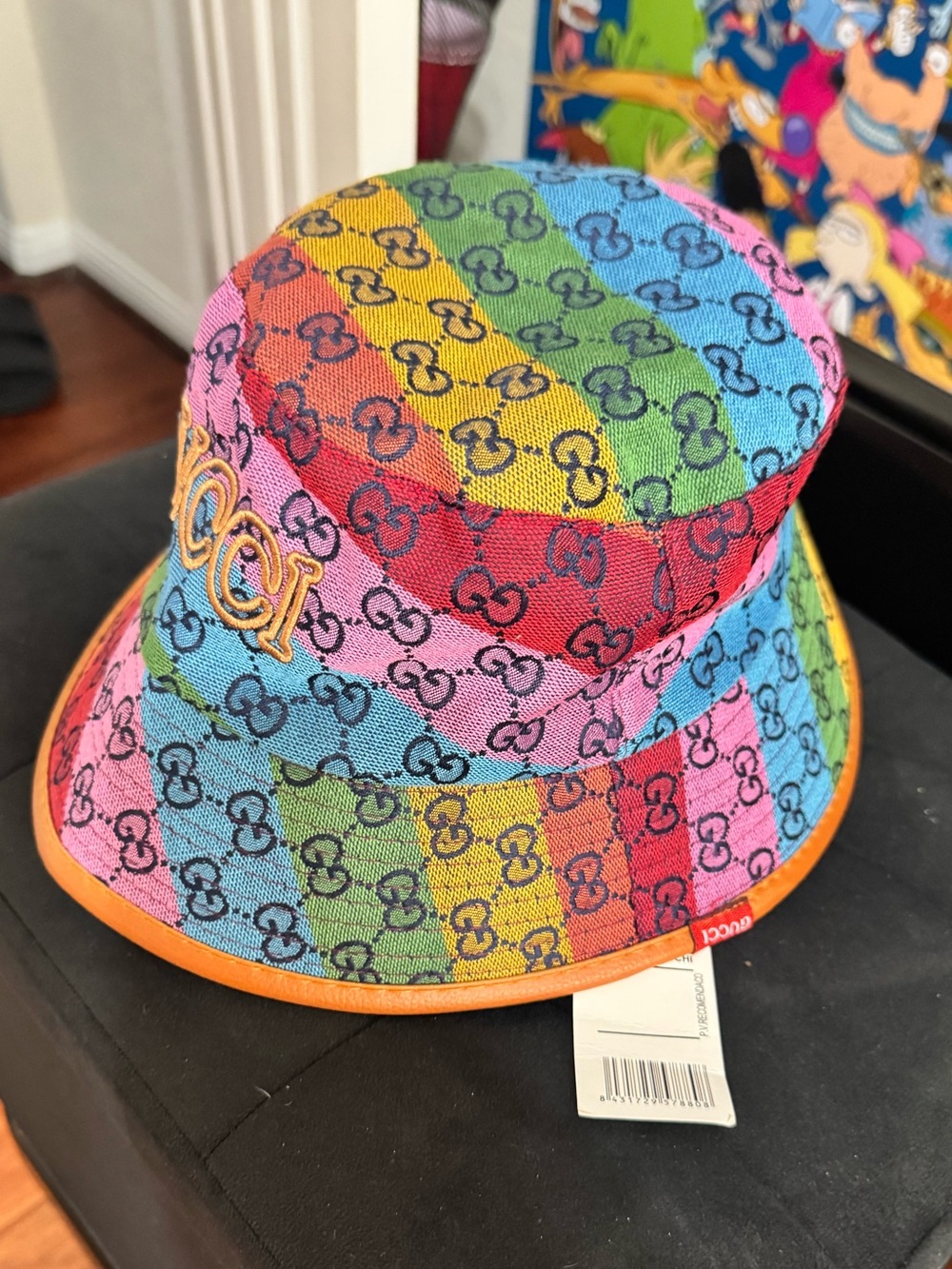 GUCCI Rainbow GG Logo Bucket Hat - Picture 2 of 5